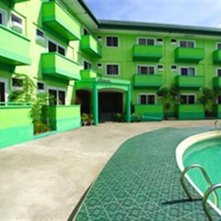 Green One Hotel Lapu-Lapu City Kültér fotó