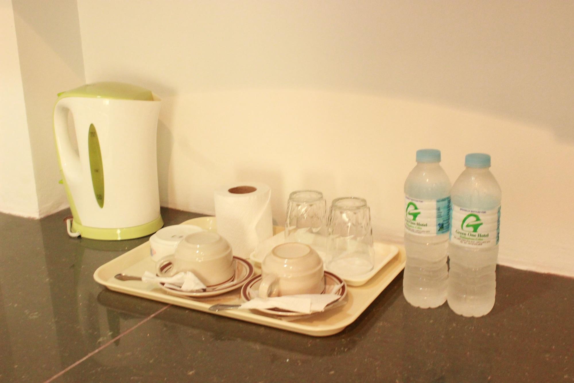 Green One Hotel Lapu-Lapu City Kültér fotó