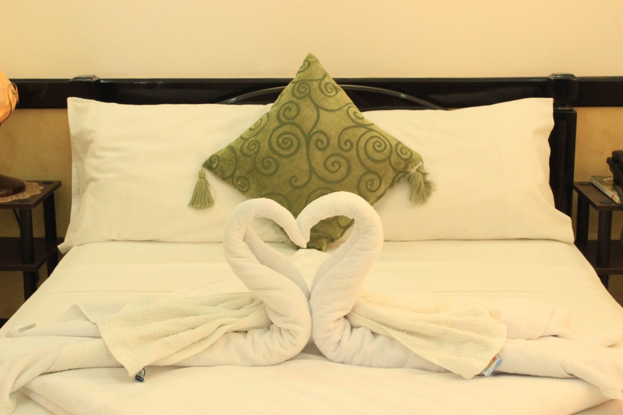Green One Hotel Lapu-Lapu City Kültér fotó