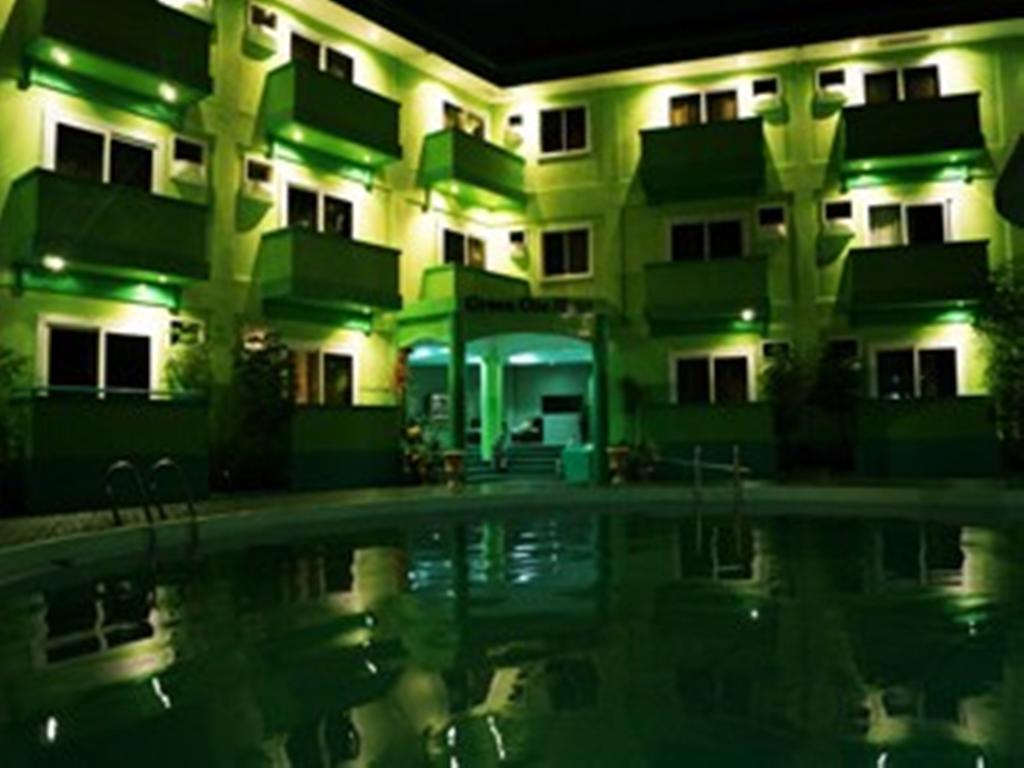 Green One Hotel Lapu-Lapu City Kültér fotó