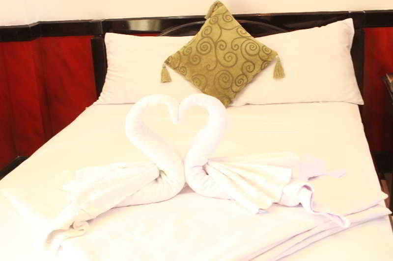 Green One Hotel Lapu-Lapu City Kültér fotó