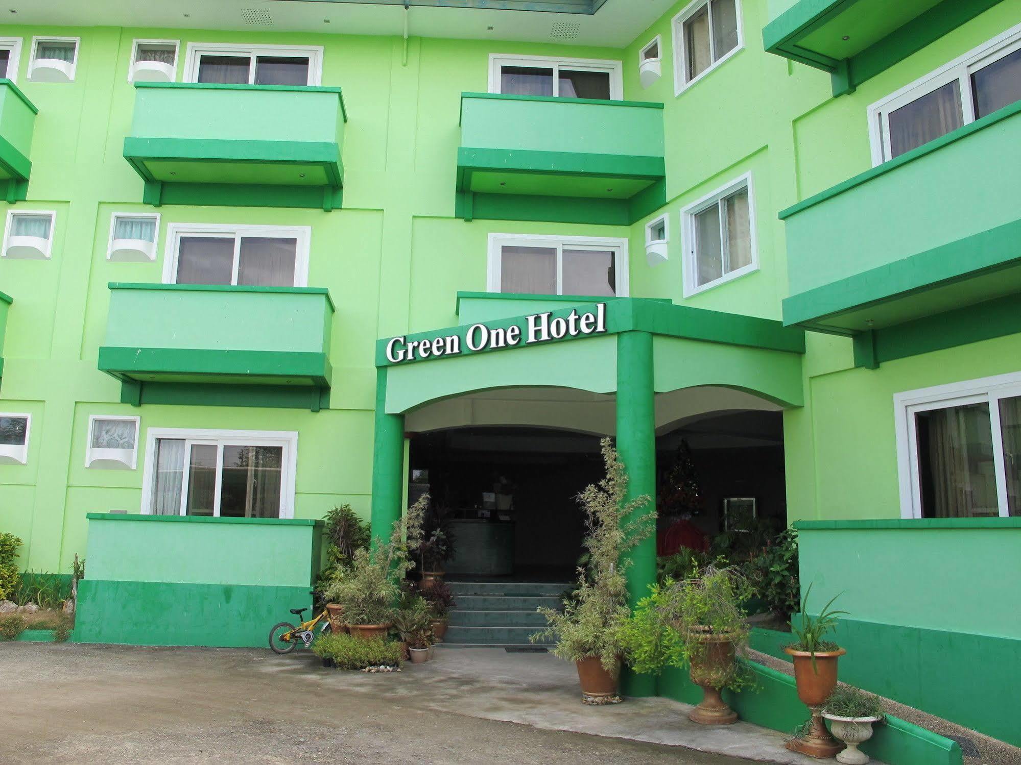 Green One Hotel Lapu-Lapu City Kültér fotó