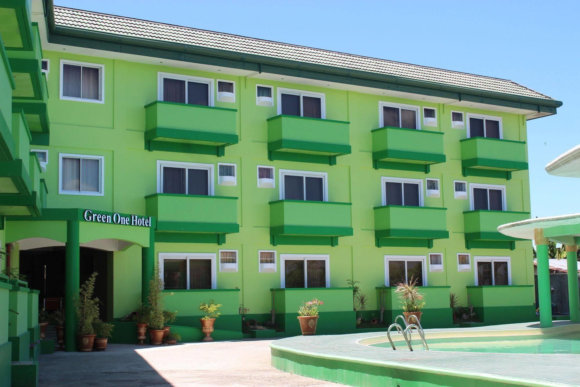 Green One Hotel Lapu-Lapu City Kültér fotó