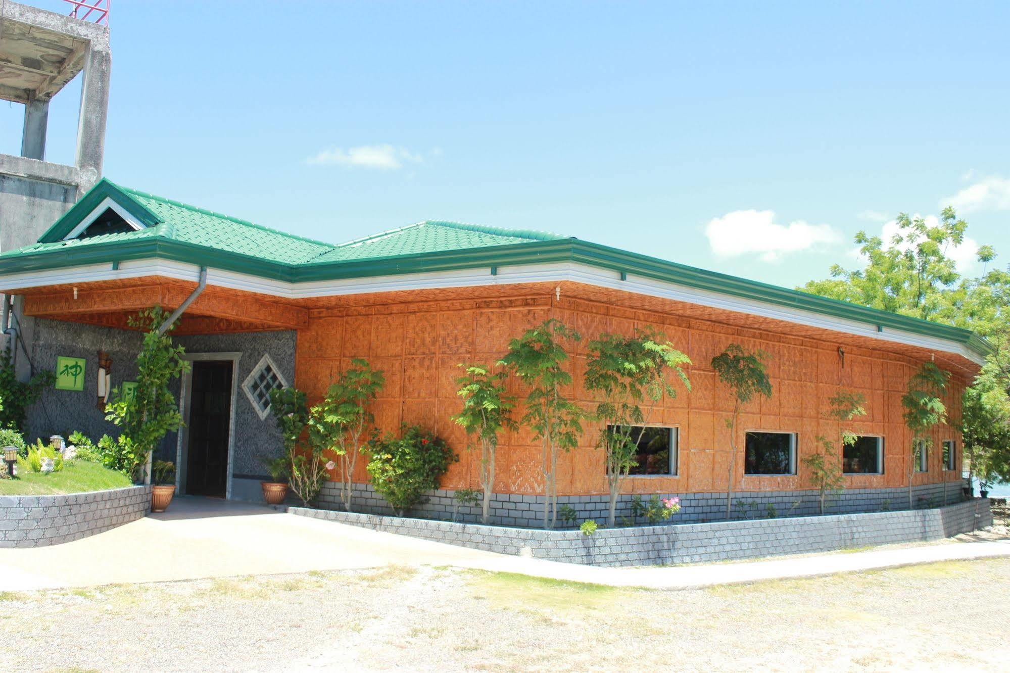 Green One Hotel Lapu-Lapu City Kültér fotó