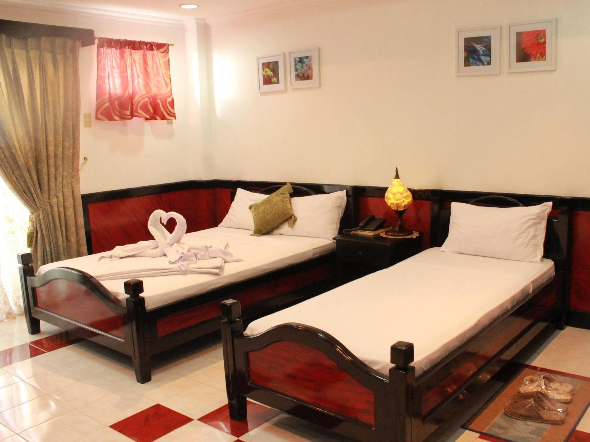 Green One Hotel Lapu-Lapu City Kültér fotó