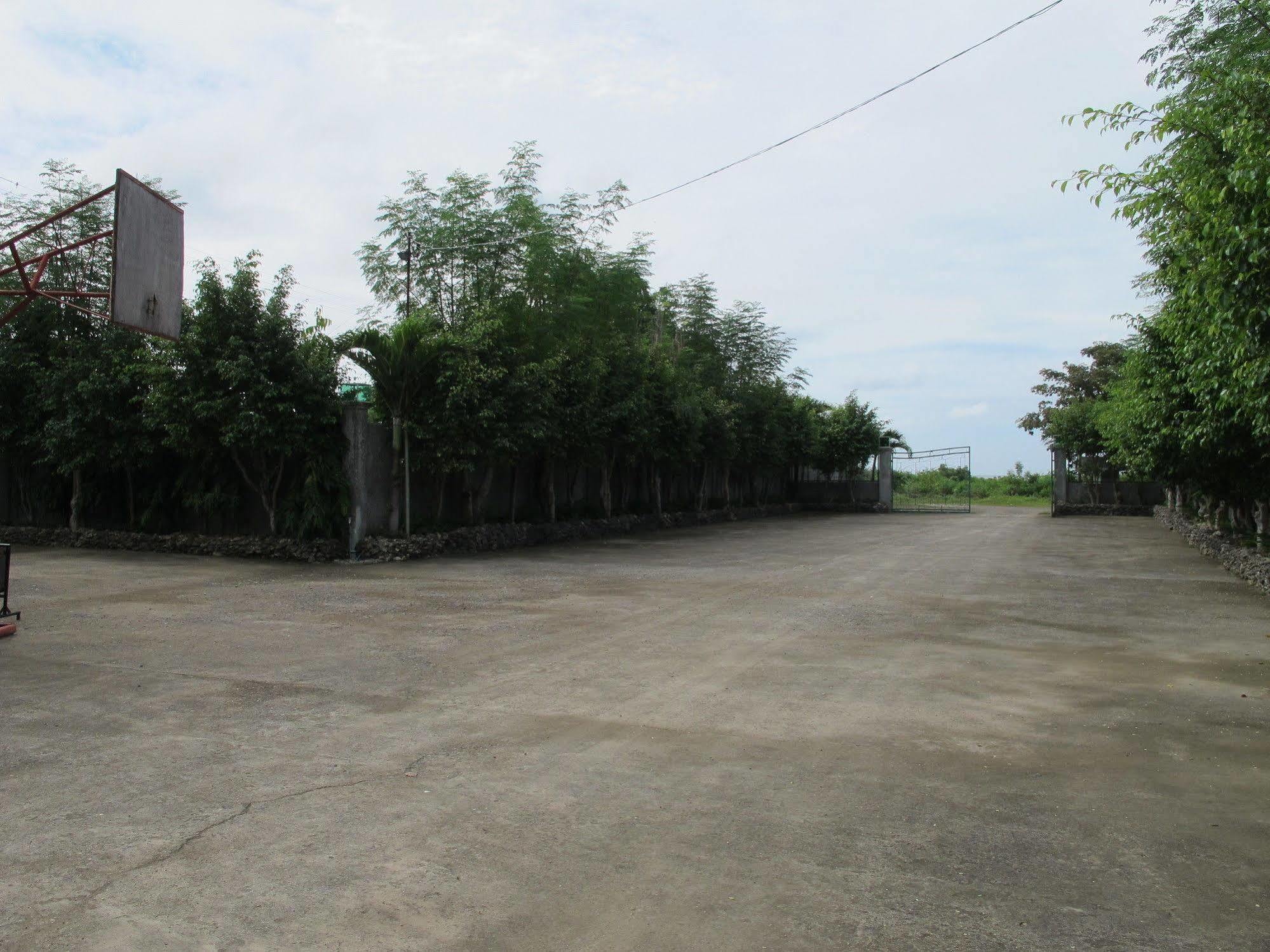 Green One Hotel Lapu-Lapu City Kültér fotó