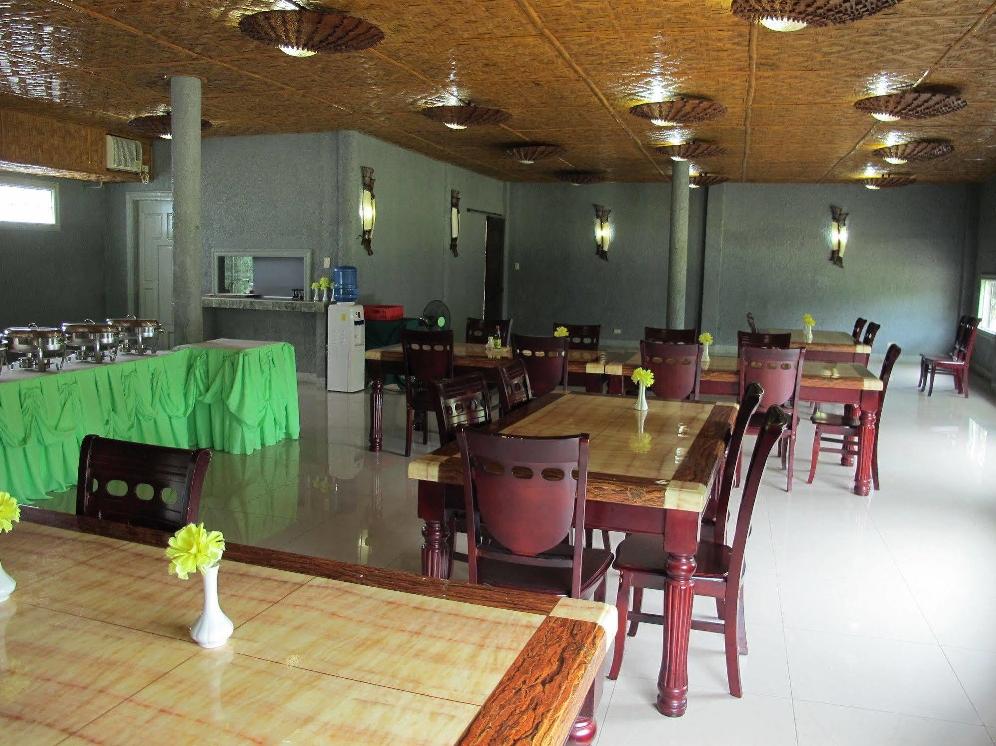 Green One Hotel Lapu-Lapu City Kültér fotó